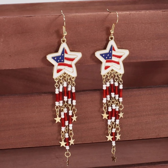 Star USA flag patriotic earrings beads and tassels golden tone red white blue - Picture 3 of 3